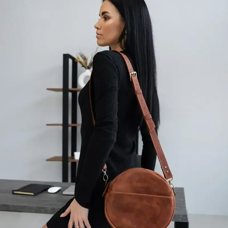 Elegant Leather Sling Bag for Women – Stylish, Compact & Versatile WSB 01