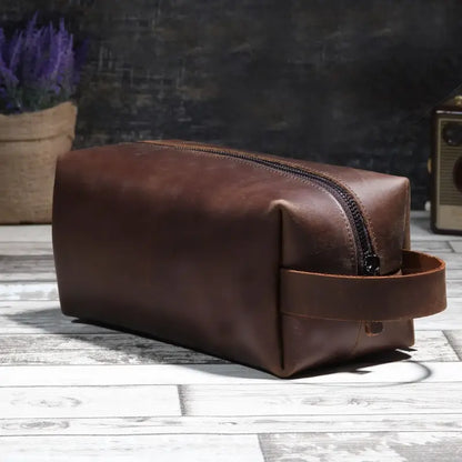 Rustique Luxe Premium Leather Toiletry Bag – Classic Travel Companion LTB 01